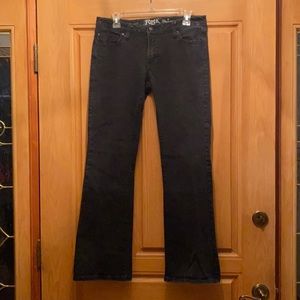 New without tags black jeans with pocket bling